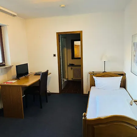 Badischer Hof מלון 3*