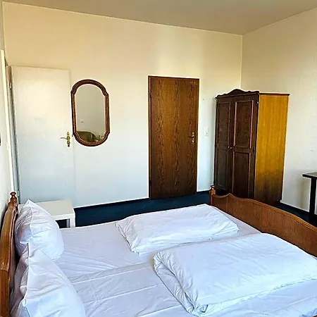 Hotel Badischer Hof 3*