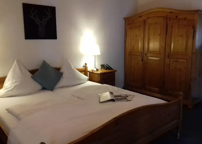 Badischer Hof Hotell 3*